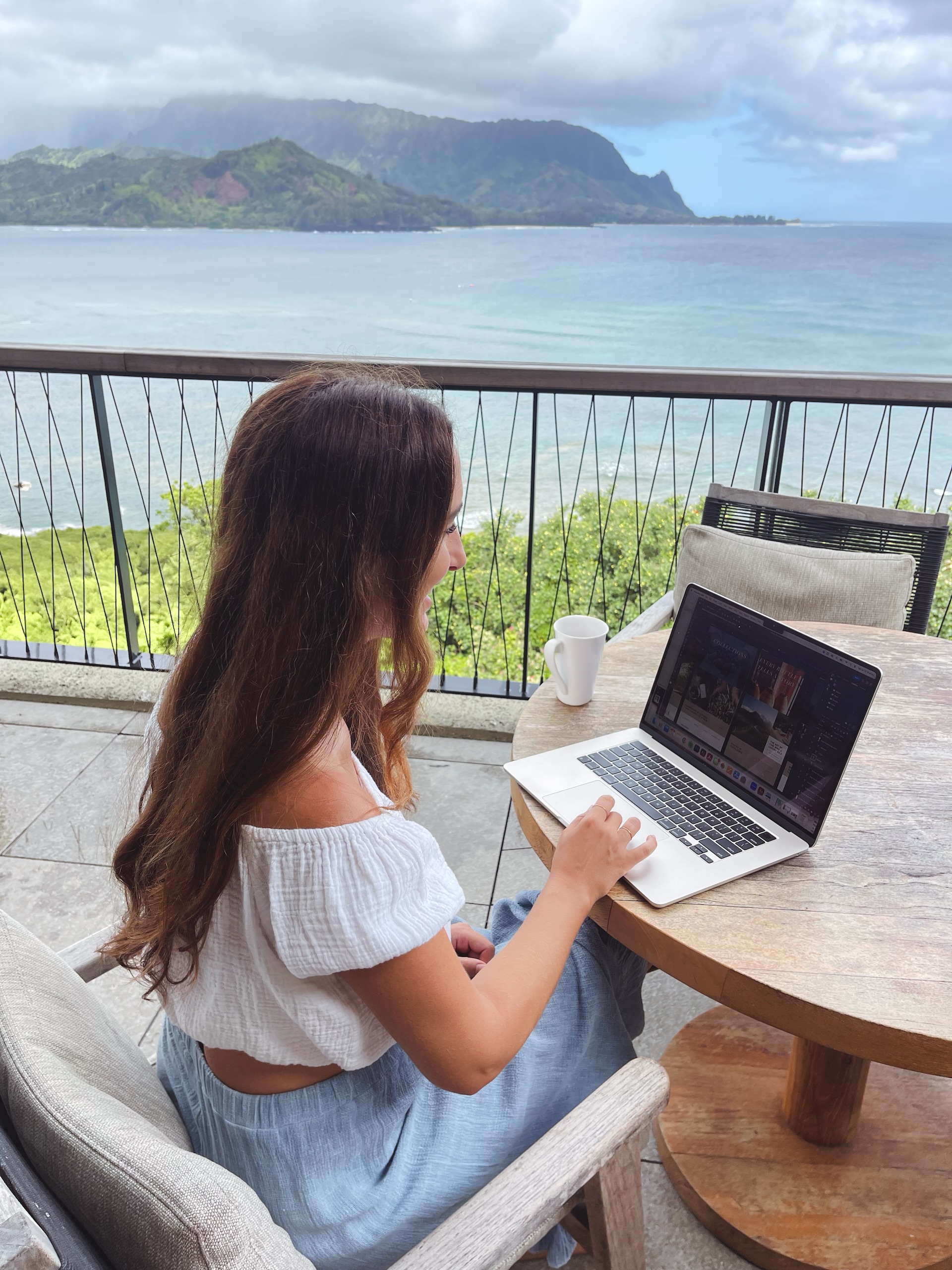Hannah designing from Kauaʻi